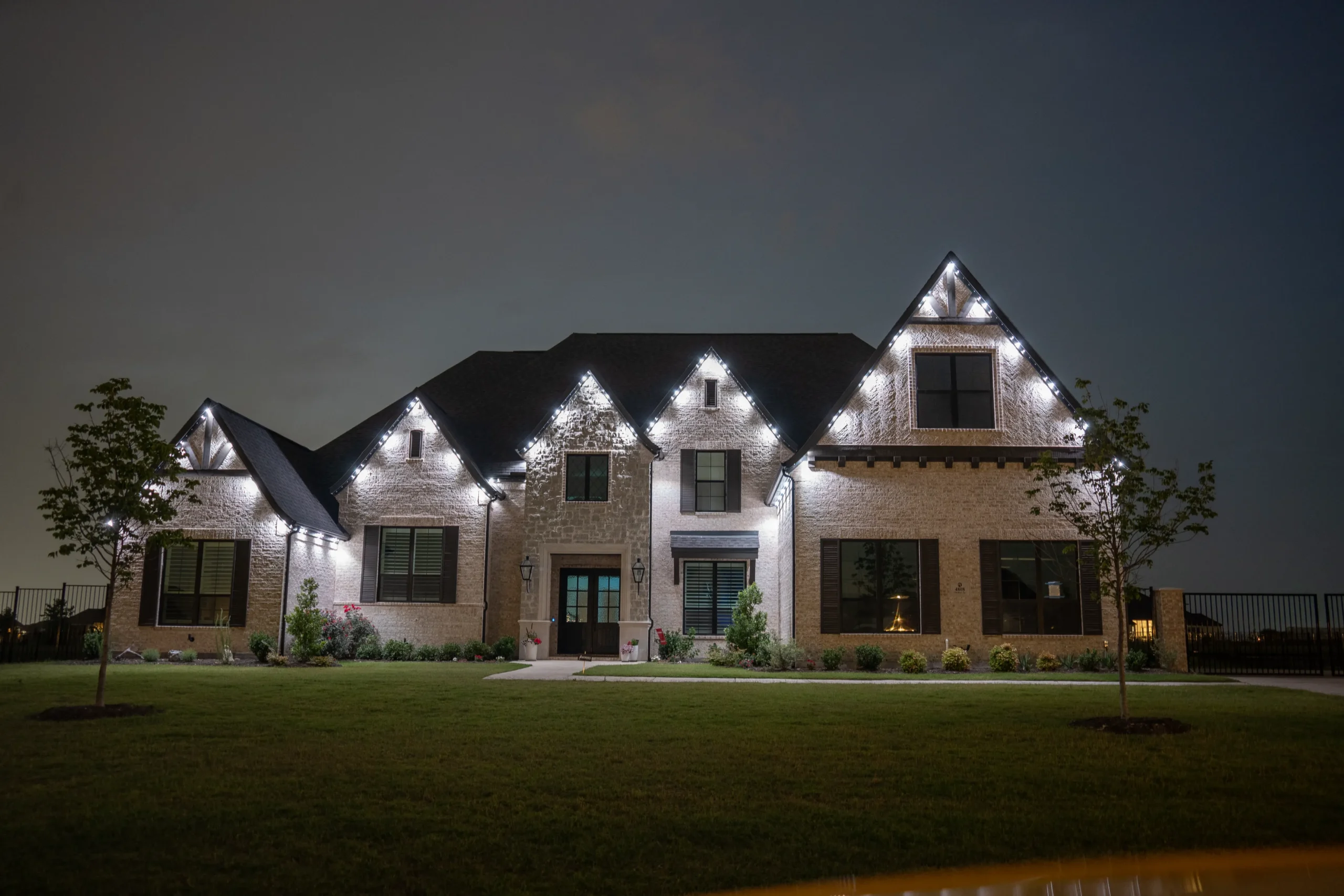 Accent lighting installation example 11